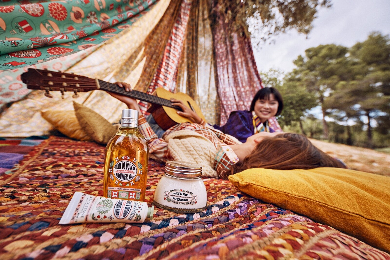 L’Occitane показали новую лимитированную коллекцию Almond & Flowers L’Occitane показали новую лимитированную коллекцию Almond & Flowers