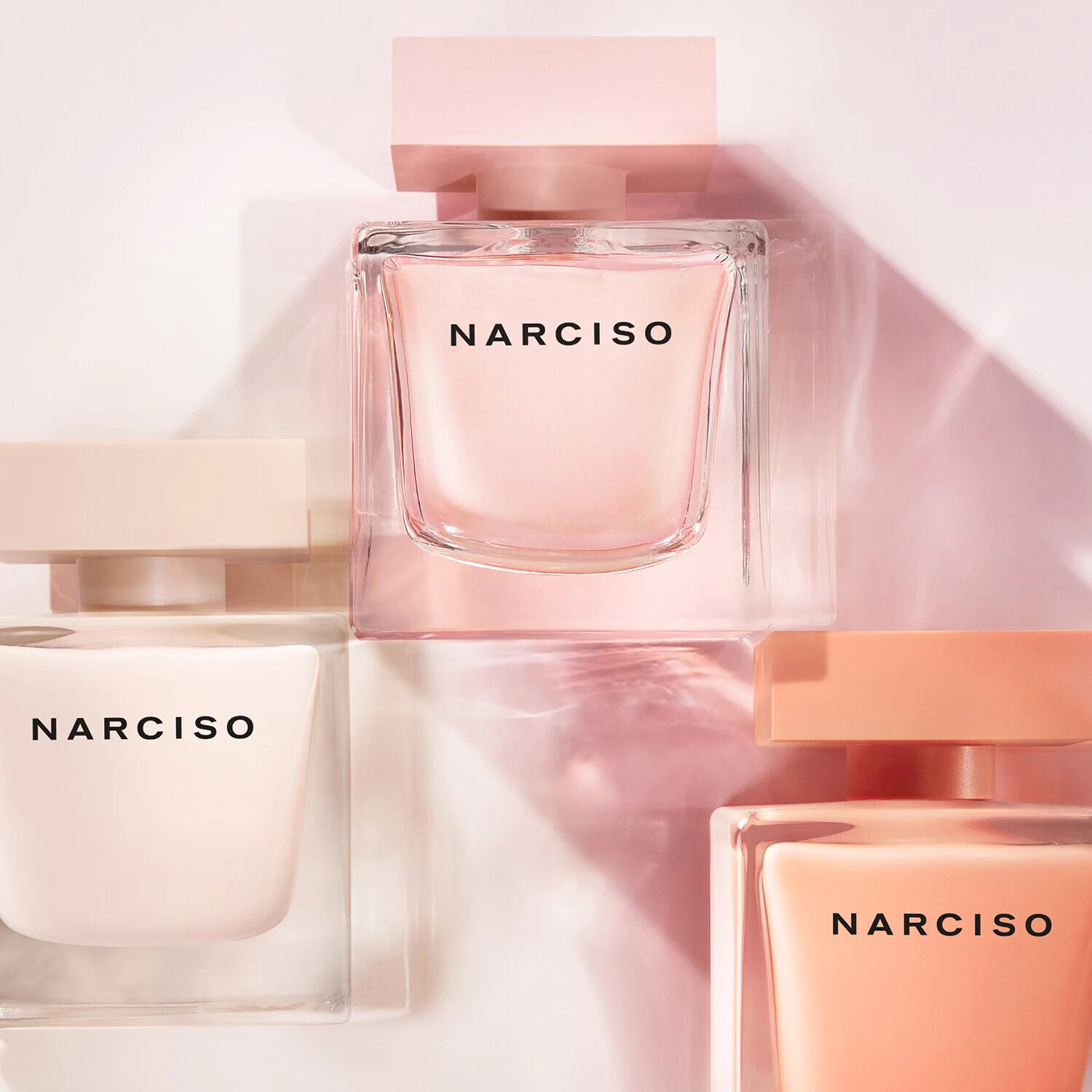 Narciso Rodriguez представили фланкер Narciso Cristal Narciso Rodriguez представили фланкер Narciso Cristal