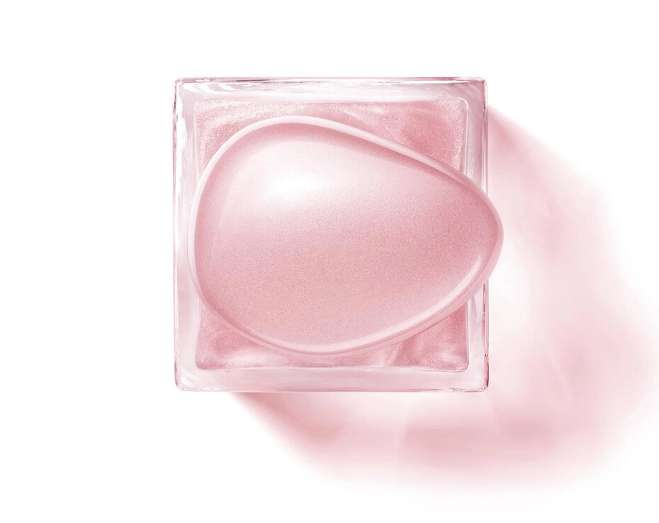 В линии Armani Privé пополнение — Rose Milano Soie de Nacre Eau de Toilette В линии Armani Privé пополнение — Rose Milano Soie de Nacre Eau de Toilette