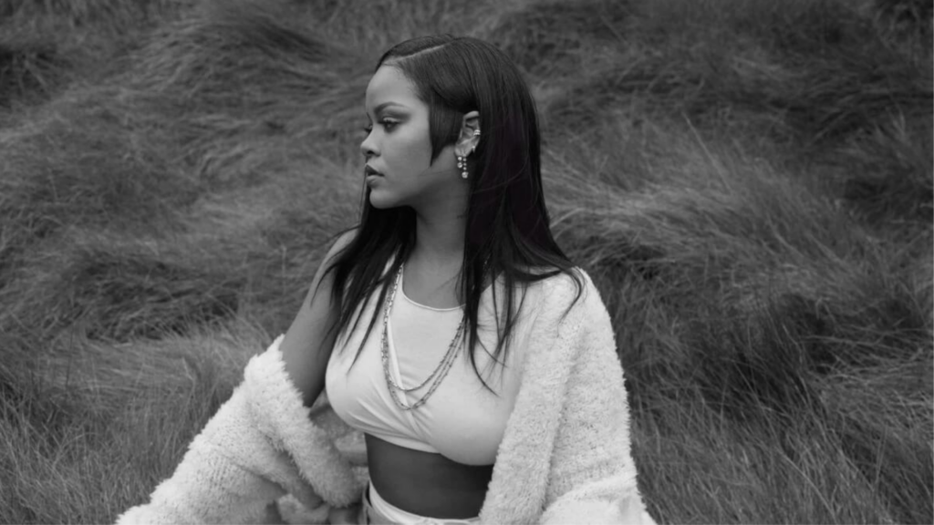 Бренд Рианны Fenty Beauty объявил ресток дебютного аромата Бренд Рианны Fenty Beauty объявил ресток дебютного аромата