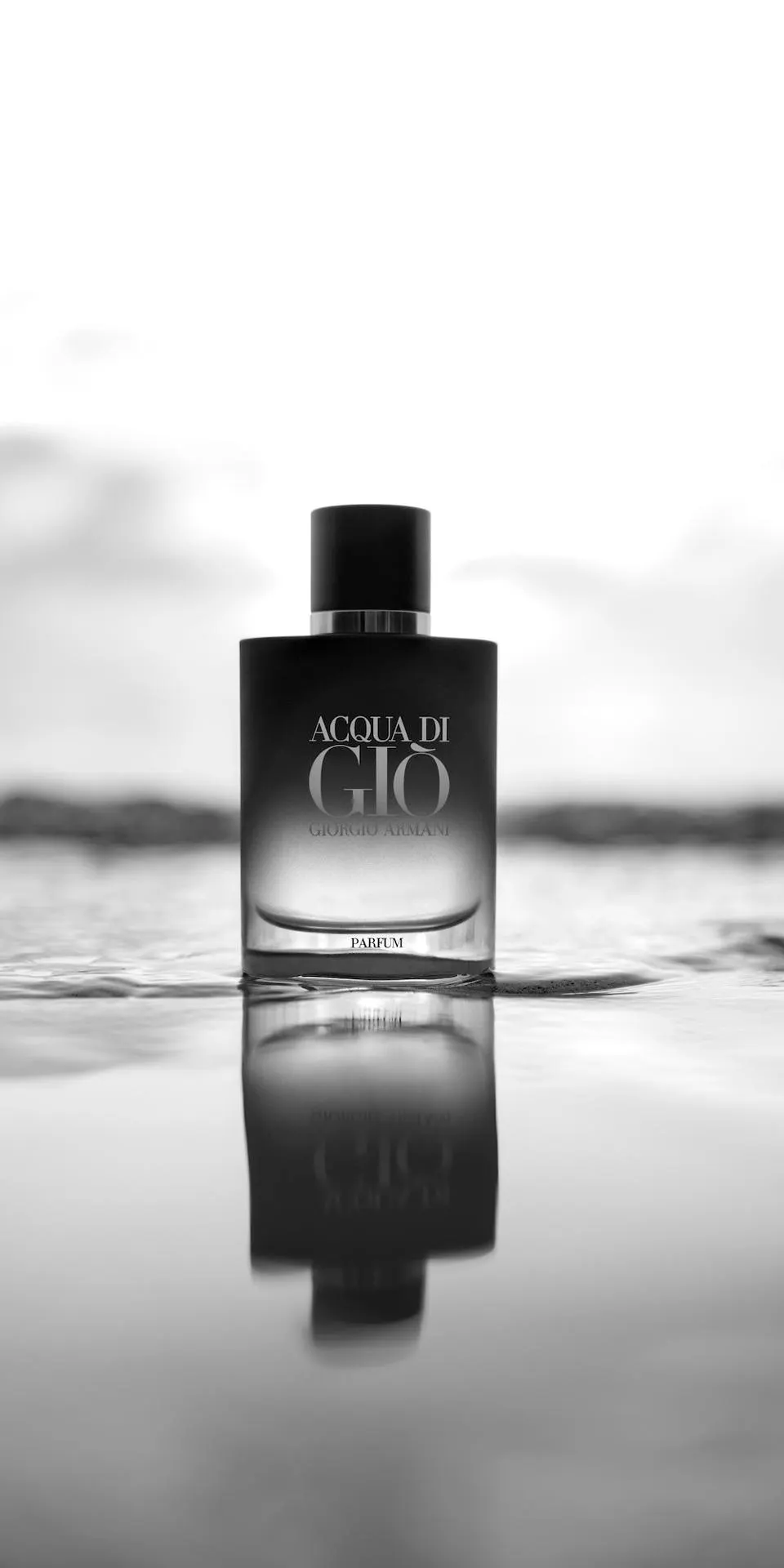 Giorgio Armani расширяет линию Acqua Di Gió новым ароматом для мужчин