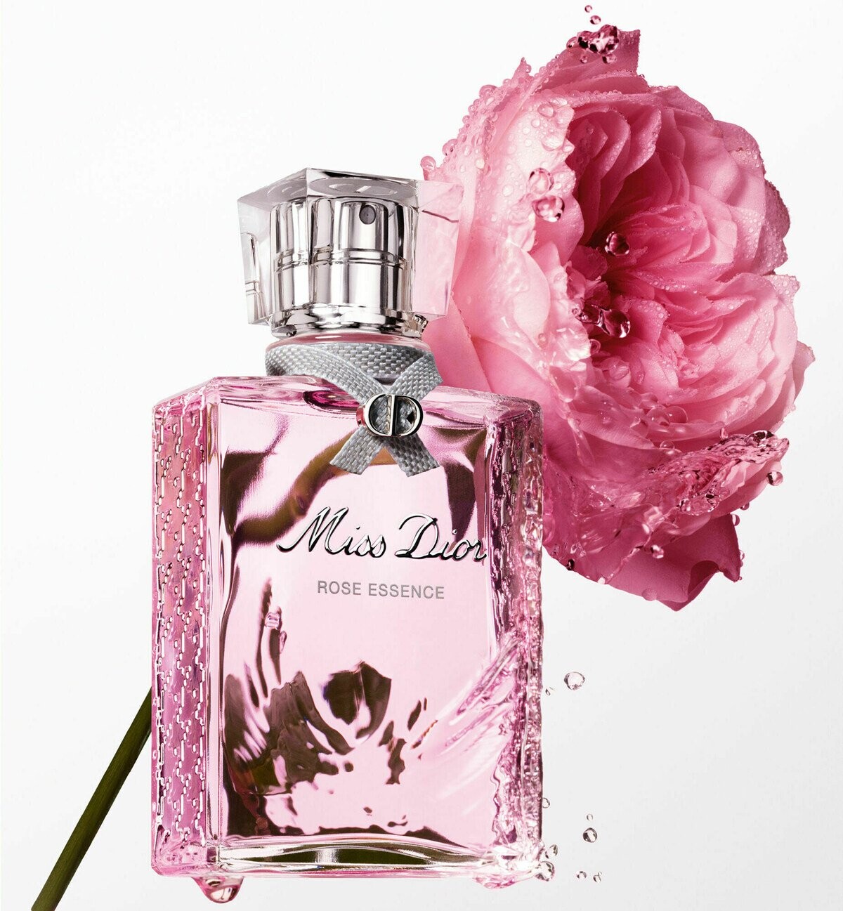 Лимитированное издание Miss Dior Rose Essence — уже в продаже Лимитированное издание Miss Dior Rose Essence — уже в продаже