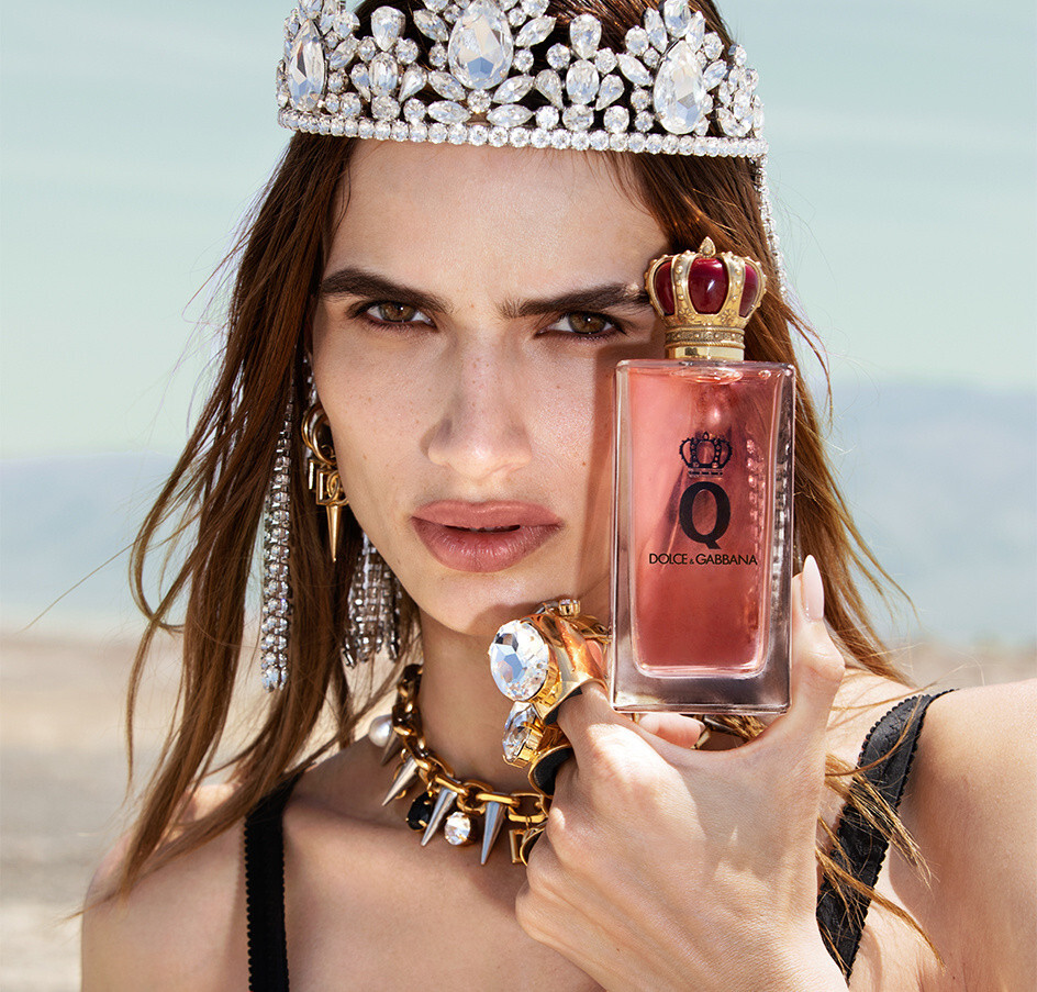 Бразильская модель Линда Хелена стала лицом Q by Dolce & Gabbana Бразильская модель Линда Хелена стала лицом Q by Dolce & Gabbana
