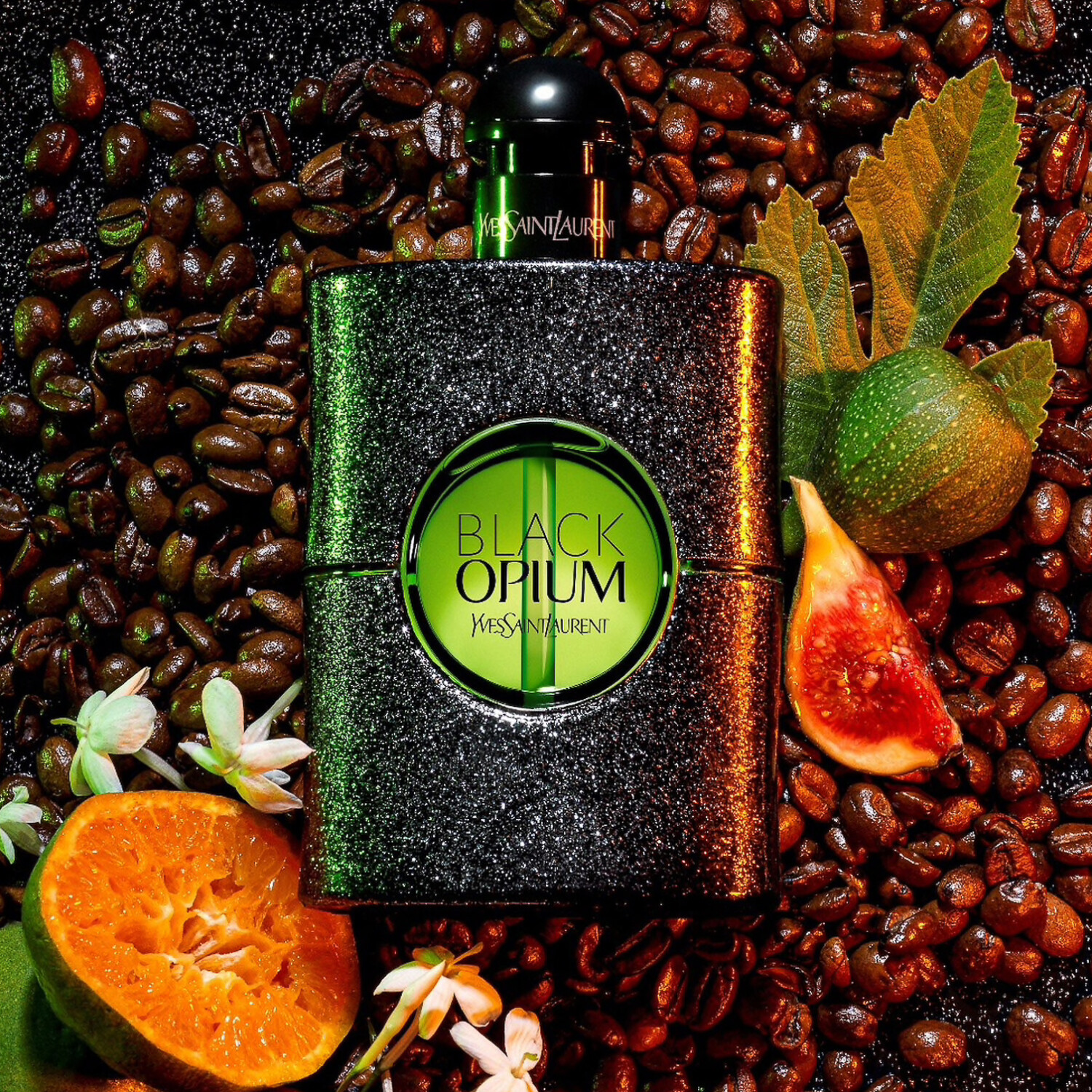Yves Saint Laurent опубликовали кампейн Black Opium Illicit Green Yves Saint Laurent опубликовали кампейн Black Opium Illicit Green