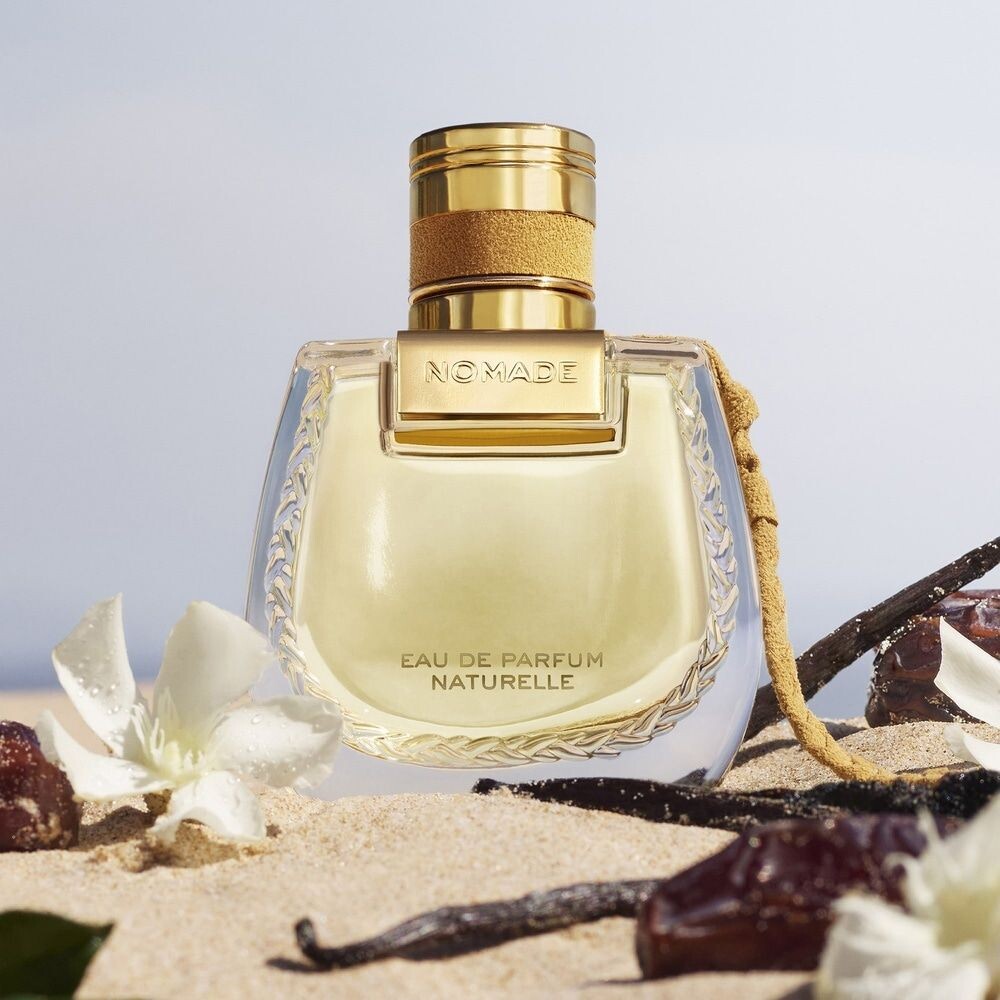 Chloé выпустили кампанию Nomade Naturelle с участием актрисы Наоми Скотт Chloé выпустили кампанию Nomade Naturelle с участием актрисы Наоми Скотт