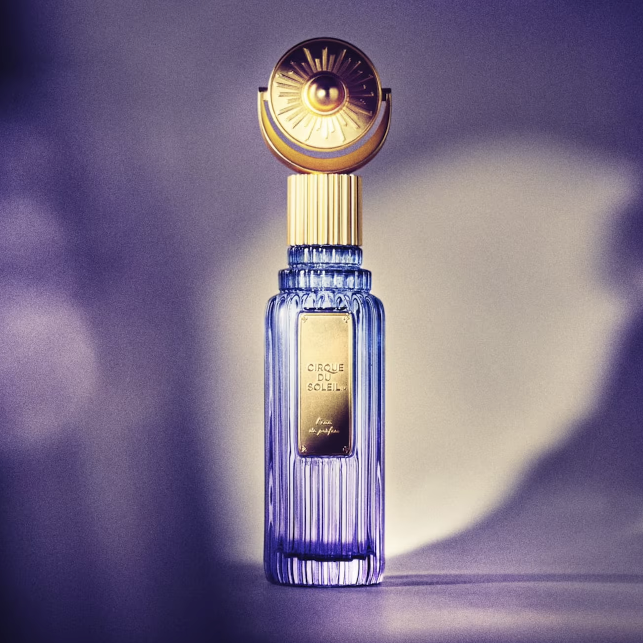 Cirque du Soleil показали дебютный аромат L’eau de Parfum в честь своего 40-летнего юбилея Cirque du Soleil показали дебютный аромат L’eau de Parfum в честь своего 40-летнего юбилея
